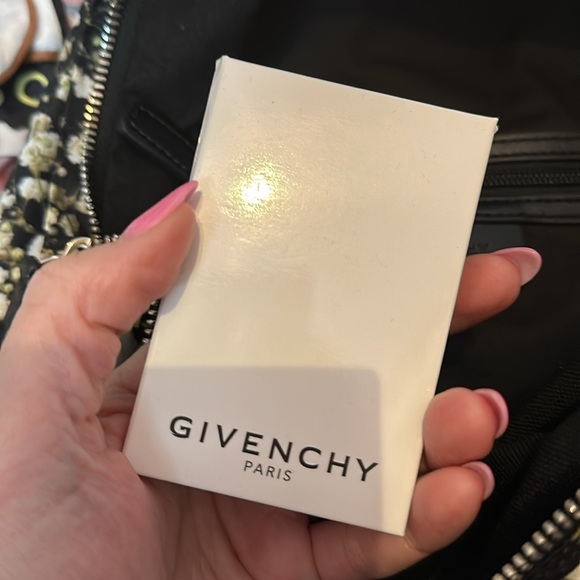 Givenchy backpack - Picture 5 of 6